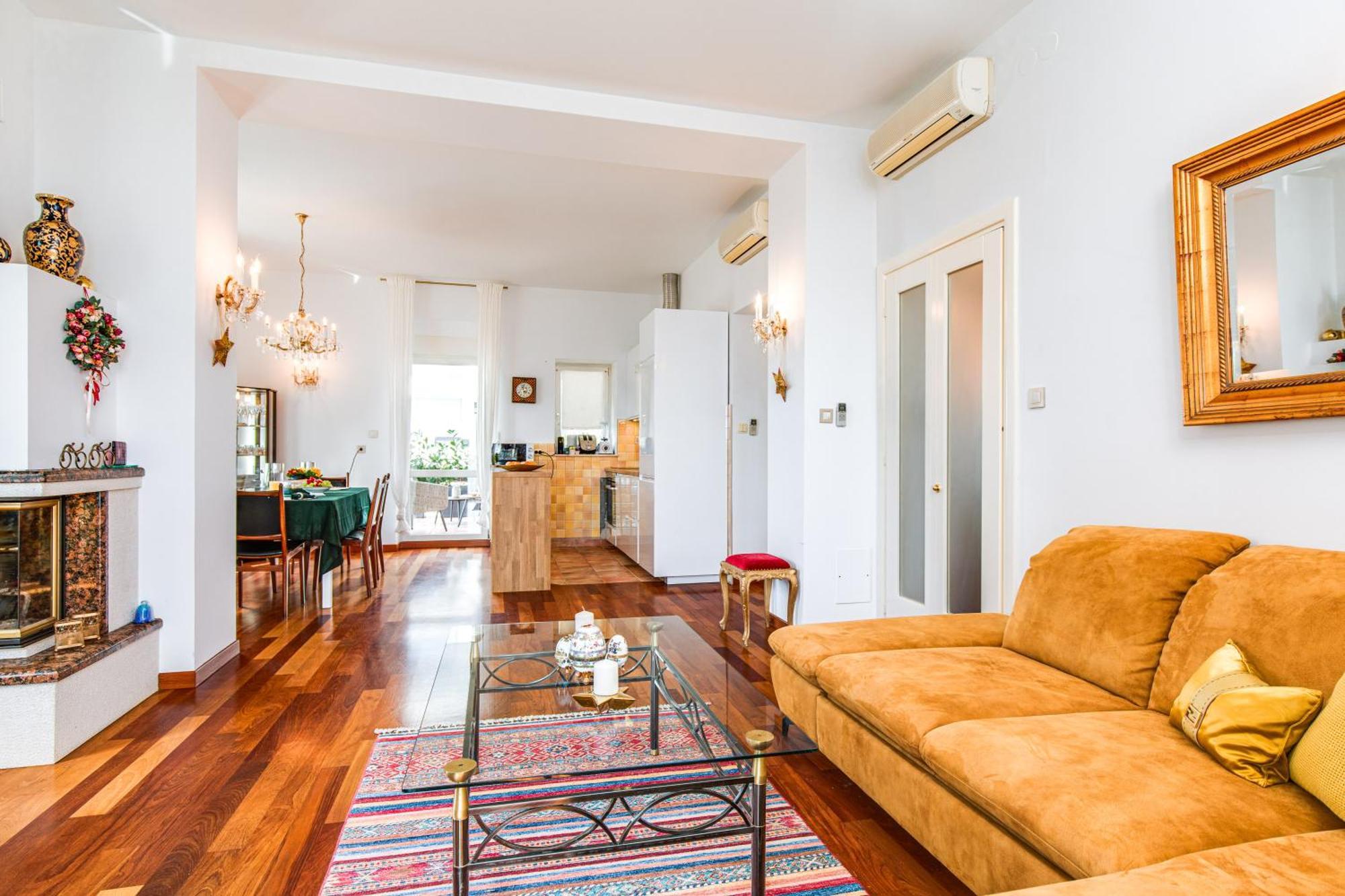 Apartament Design Camellia